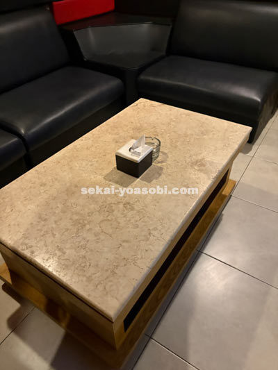 ラベンダーカラオケ部屋