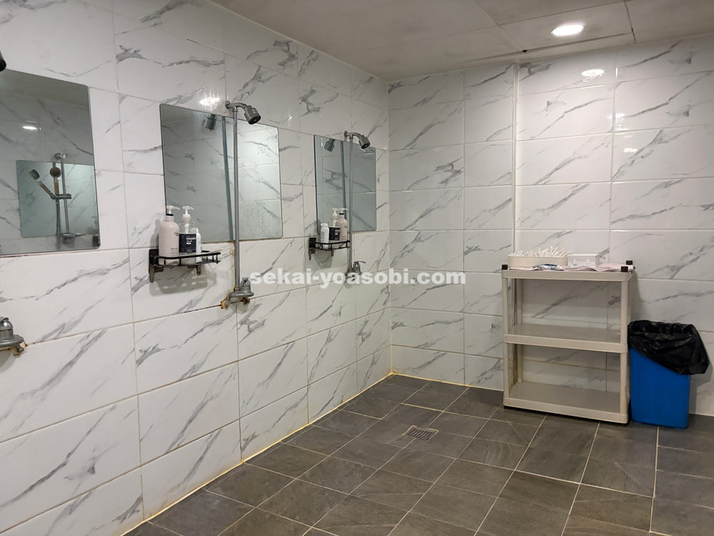 MAY SPAシャワールーム